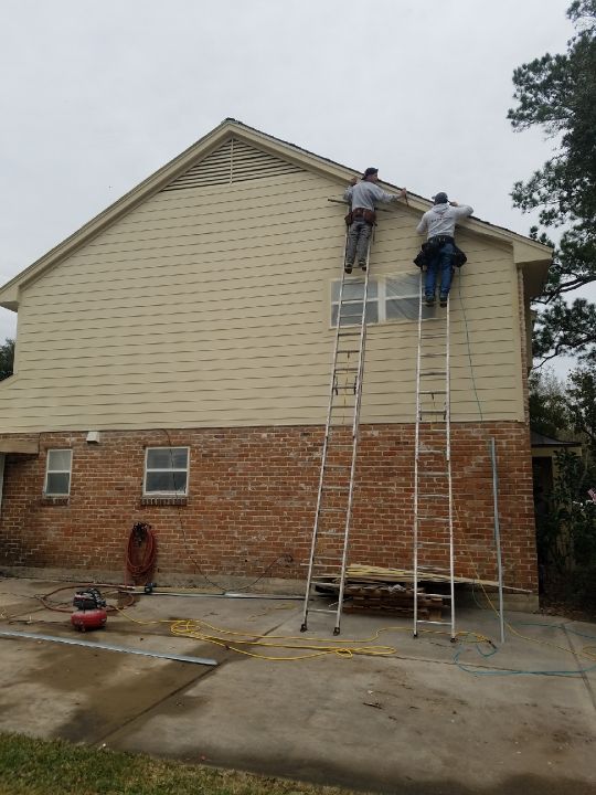 Hardie siding and painting, Jan. 2019